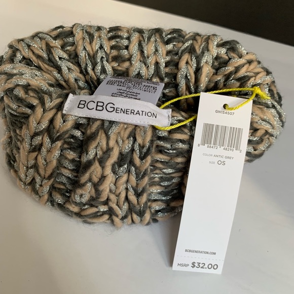 BCBG Winter hat - Picture 3 of 5